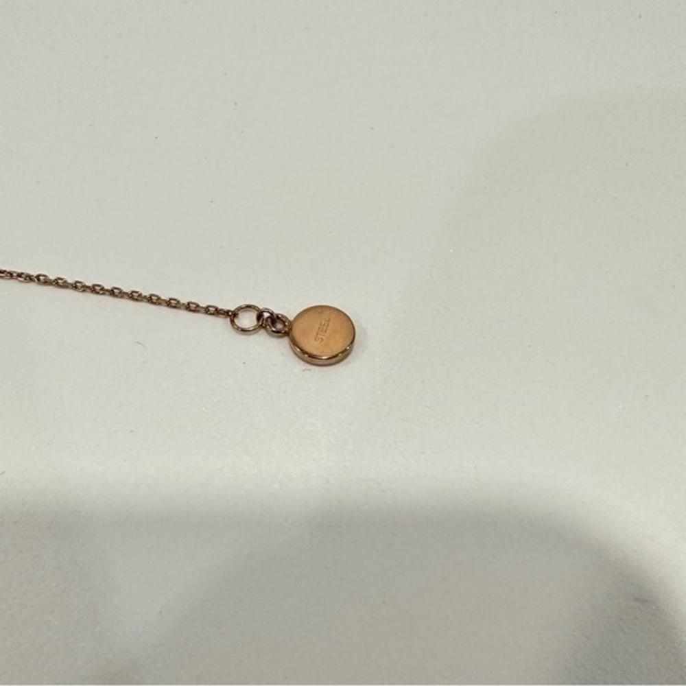 NEW Michael Kors Crystals Paved Disc Medallion Necklace Rose Gold - Picture 9 of 9